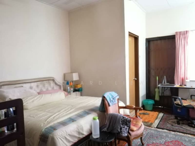 Rumah Teres 2 Tingkat untuk Dijual di Damansara Jaya (Petaling Jaya) - Richard Liew - Bedroom - PropertyGuru.com.my