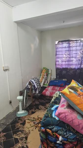 Rumah Teres 2 Tingkat untuk Dijual di Taman Impian Indah (Sungai Buloh) - Vincent Yong - Bedroom - PropertyGuru.com.my