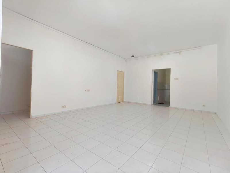 2-storey Terraced House for Sale in Bukit Indah (Iskandar Puteri (Nusajaya)) - Yvonne Tai - Living Room - PropertyGuru.com.my