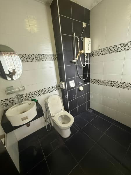 Servis Apartment untuk Disewa di Sky View - Min Kong - Bathroom - PropertyGuru.com.my