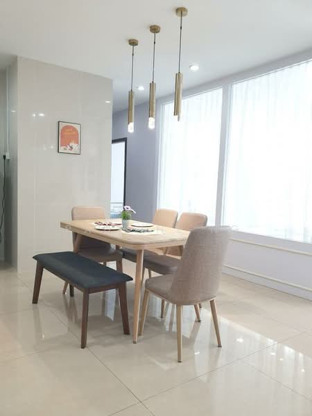 Kondominium untuk Dijual di KSL D'Esplanade Residence - Pauline Ng - Dining Room - PropertyGuru.com.my