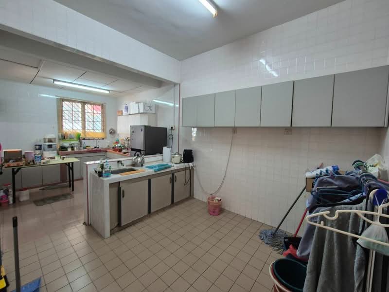 Semi-Detached House for Sale in Taman Perling (Perling) - San . - PropertyGuru.com.my
