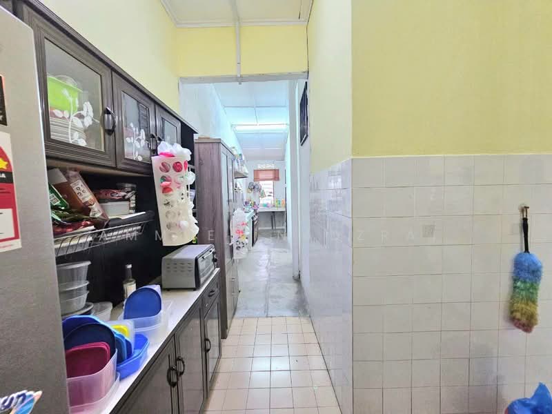 Rumah Teres 1 Tingkat untuk Dijual di Taman Semenyih Indah (Semenyih) - Ammeer Nadzrai - Kitchen - PropertyGuru.com.my