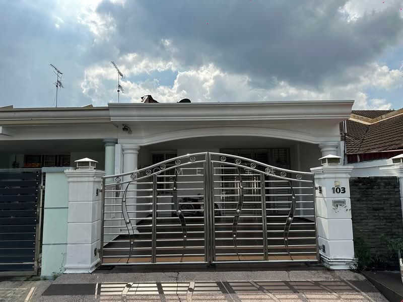 1.5-storey Terraced House for Rent in Bukit Indah (Iskandar Puteri (Nusajaya)) - baomei 宝妹 - Exterior - PropertyGuru.com.my