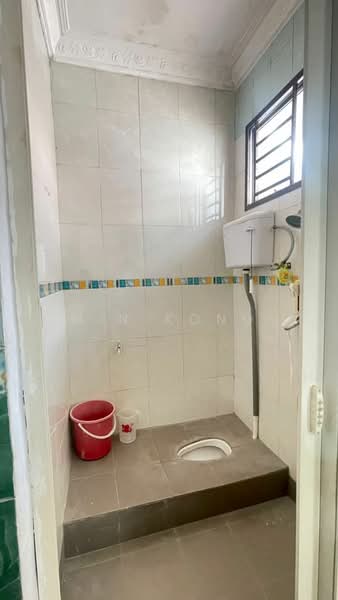 Rumah Teres 2 Tingkat untuk Disewa di Taman Setia Indah (Tebrau) - Min Kong - Bathroom - PropertyGuru.com.my
