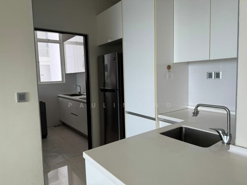Service Residence for Sale at Paragon Residences @ Straits View - Pauline Ng - Kitchen - PropertyGuru.com.my