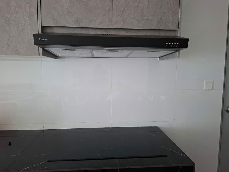 Servis Apartment untuk Disewa di 121 Residences - Teresa Chow - Kitchen - PropertyGuru.com.my