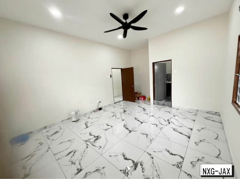 Bungalow for Sale in Kawasan 6, Taman Gembira Baru (Klang) - Daniel Kok - Living Room - PropertyGuru.com.my