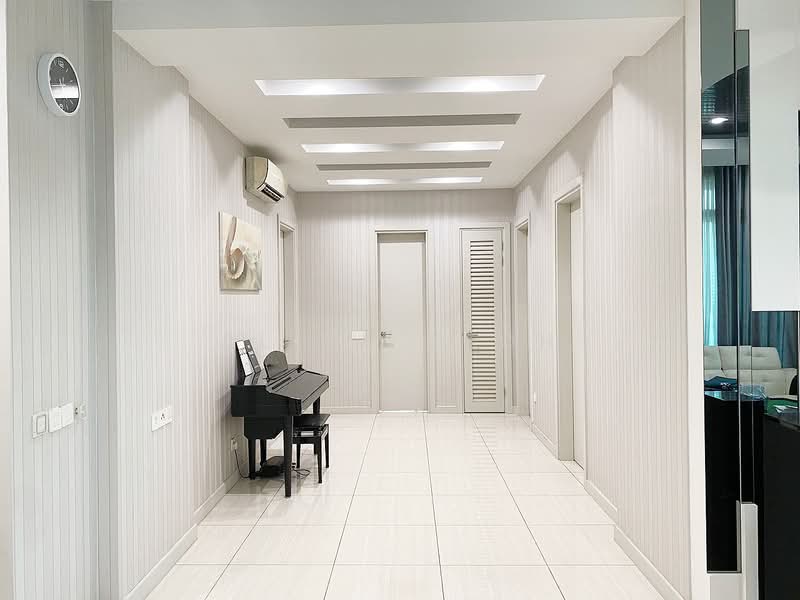 Condominium for Sale at The LIGHT COLLECTION II - Allen Yeoh - Corridor - PropertyGuru.com.my