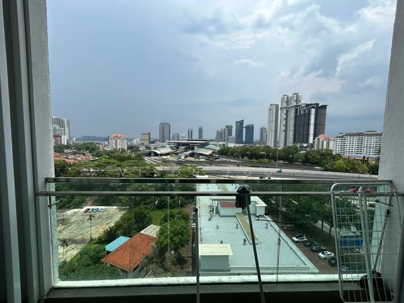 Servis Apartment untuk Disewa di Paragon Suites @ CIQ - Vison Foo - Balcony - PropertyGuru.com.my