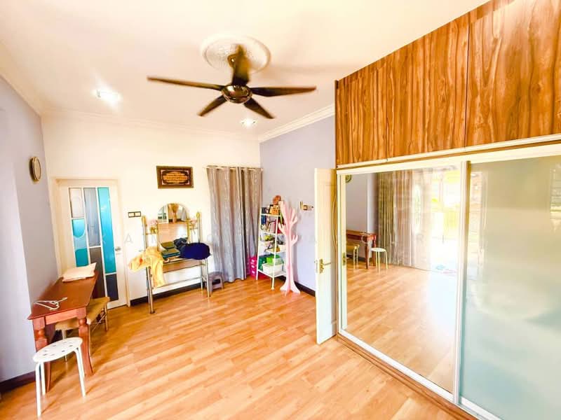Rumah Teres 2 Tingkat untuk Dijual di Sungai Buloh (Selangor) - Kamsol Mascuri - Interior - PropertyGuru.com.my