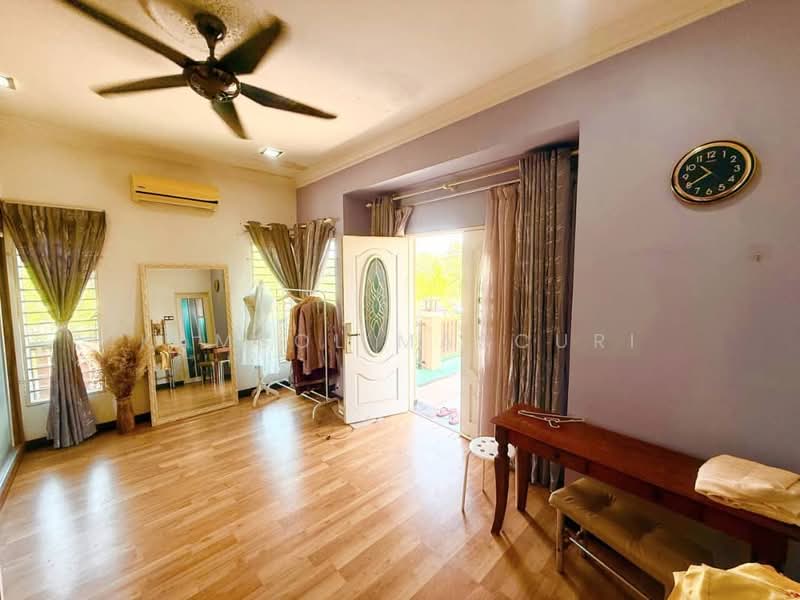 Rumah Teres 2 Tingkat untuk Dijual di Sungai Buloh (Selangor) - Kamsol Mascuri - Interior - PropertyGuru.com.my