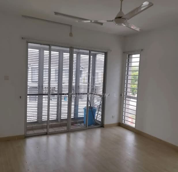 Rumah Teres 2 Tingkat untuk Dijual di Elmina (Shah Alam) - Aida Ramli - Balcony - PropertyGuru.com.my
