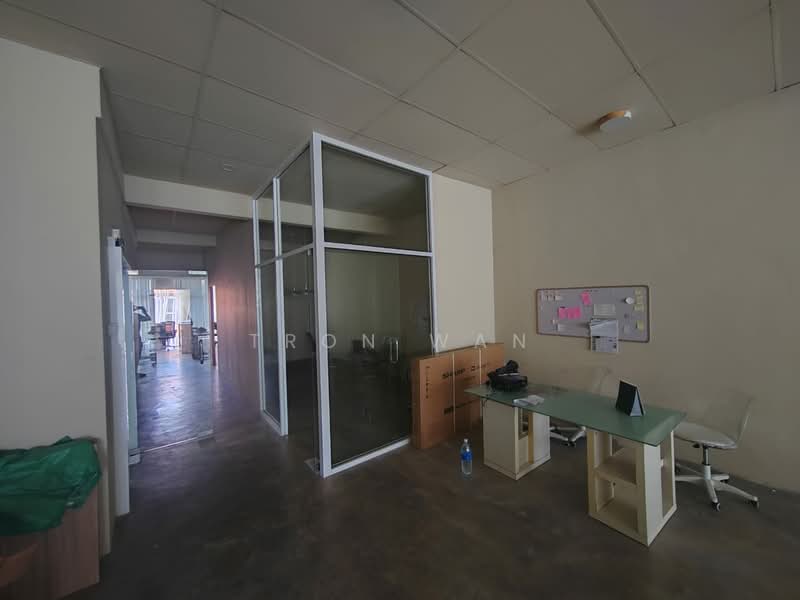 Pejabat untuk Disewa di Puchong (Selangor) - Tron Wan - Interior - PropertyGuru.com.my