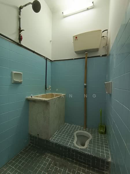 Rumah Teres 2 Tingkat untuk Dijual di SS19 (Subang Jaya) - Ah Tan Ng - Bathroom - PropertyGuru.com.my