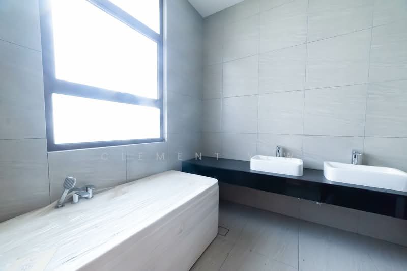 Bungalow for Sale in Setia Alam (Selangor) - Clement Yew - Master Bathroom - PropertyGuru.com.my