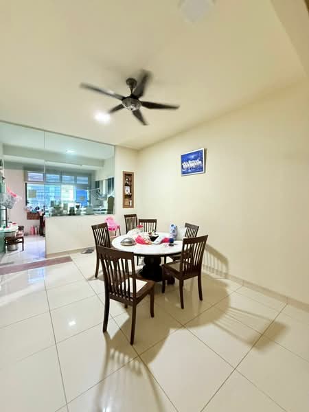 2.5-storey Terraced House for Sale in Taman Sutera Utama (Skudai) - Shirley Yap - Dining Room - PropertyGuru.com.my
