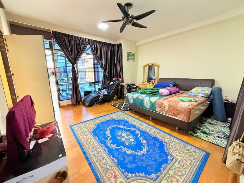 2.5-storey Terraced House for Sale in Taman Sutera Utama (Skudai) - Shirley Yap - Bedroom - PropertyGuru.com.my