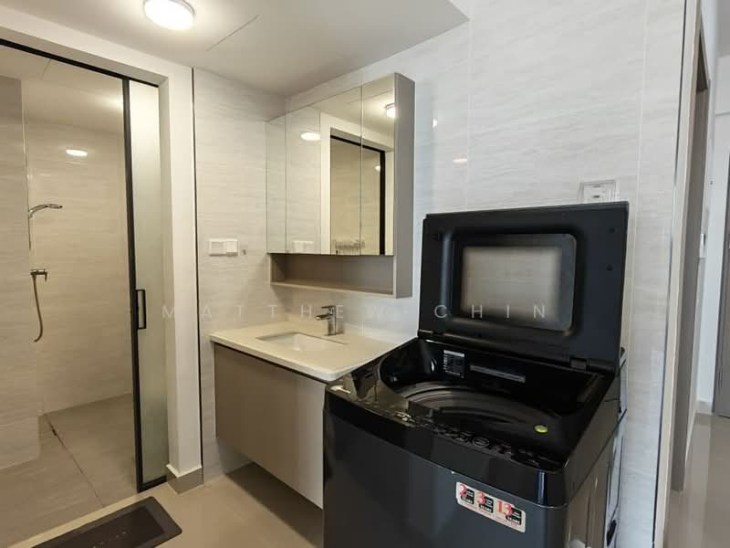 Servis Apartment untuk Disewa di Baron Residence @ Lake City - Matthew Chin - Bathroom - PropertyGuru.com.my