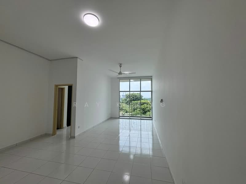 Apartment for Sale at Seri Molek Perdana - Ray Kiang - Living Room - PropertyGuru.com.my