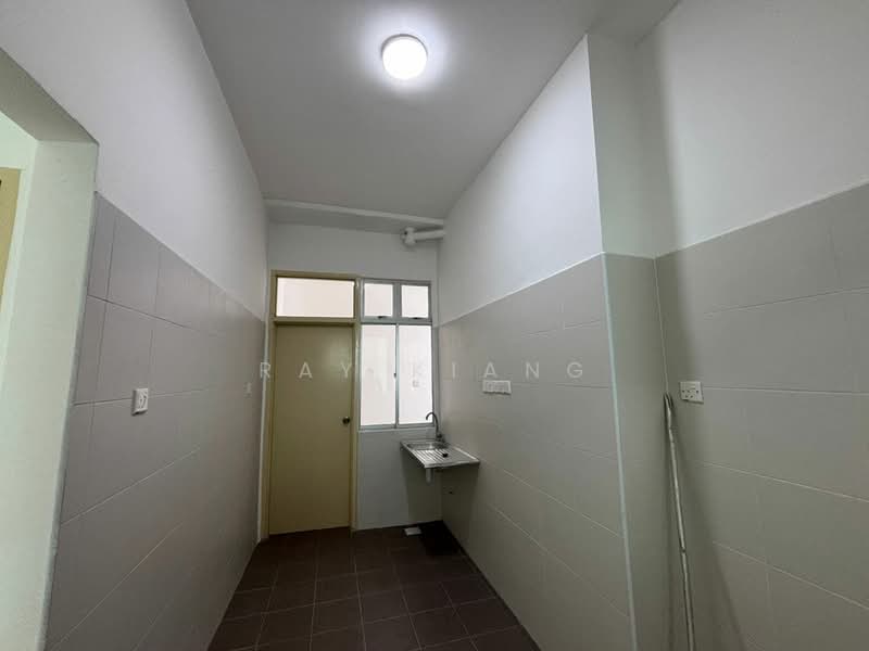 Apartment for Sale at Seri Molek Perdana - Ray Kiang - Interior - PropertyGuru.com.my