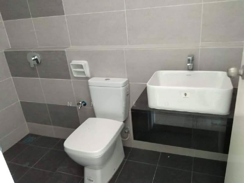 Bungalow for Sale in Kepala Batas (Penang) - Nan See Ng - Bathroom - PropertyGuru.com.my