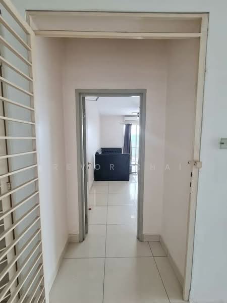 Servis Apartment untuk Disewa di Livia Residence @ C180 - Trevor Chai - Corridor - PropertyGuru.com.my