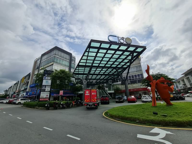 Servis Apartment untuk Disewa di Livia Residence @ C180 - Trevor Chai - Exterior - PropertyGuru.com.my