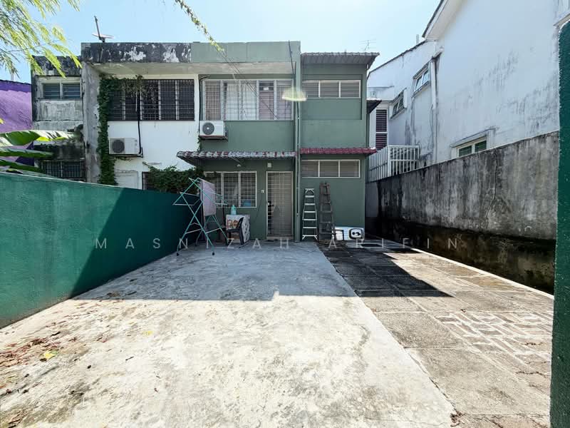 2-storey Terraced House for Sale in Bukit Antarabangsa (Ulu Kelang) - Masnizah Arifin - Exterior - PropertyGuru.com.my