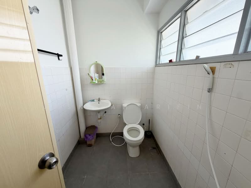 2-storey Terraced House for Sale in Bukit Antarabangsa (Ulu Kelang) - Masnizah Arifin - Bathroom - PropertyGuru.com.my