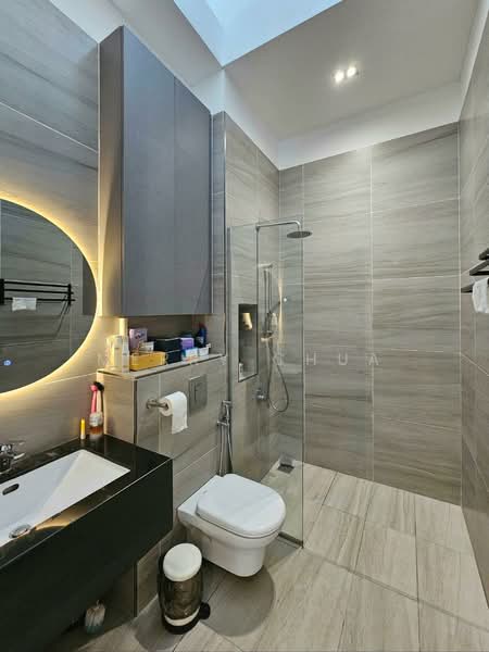 Cluster House for Sale in Taman Ekoflora (Johor Bahru) - Merry Chua - Bathroom - PropertyGuru.com.my
