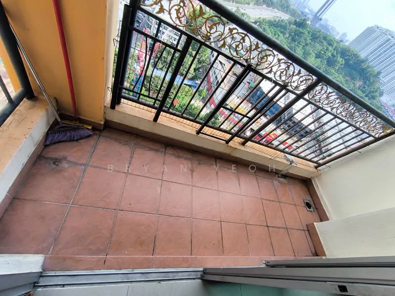Service Residence for Sale at Kuchai Avenue - Bryan Yeoh - Balcony - PropertyGuru.com.my