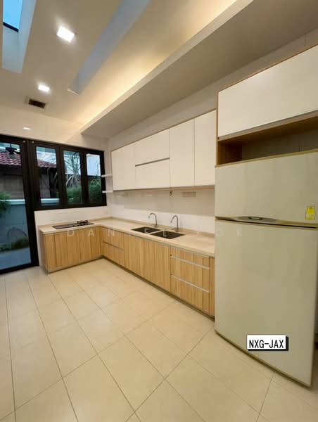 Semi-Detached House for Sale in Setia Damai (Setia Alam) - Daniel Kok - Kitchen - PropertyGuru.com.my
