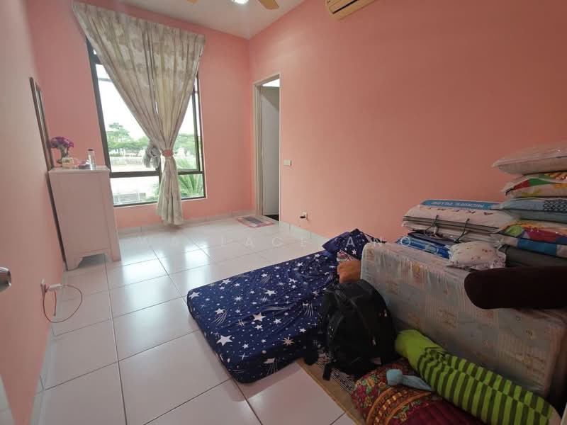 Cluster House for Sale in Setia Tropika (Johor Bahru) - Wallace Ang - Bedroom - PropertyGuru.com.my