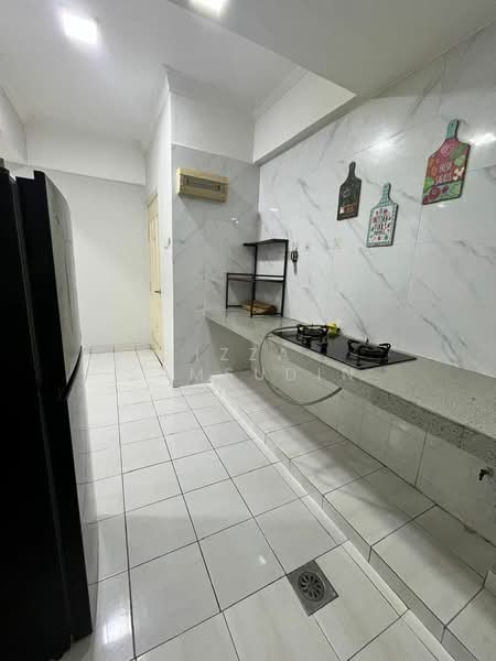 Kondominium untuk Disewa di Vista Millennium Condominium - Izza Samsudin - Kitchen - PropertyGuru.com.my
