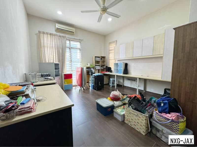 Rumah Berkembar untuk Dijual di Setia Damai (Setia Alam) - Daniel Kok - Study - PropertyGuru.com.my