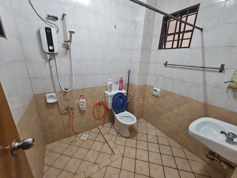 2-storey Terraced House for Sale in Bukit Jelutong (Shah Alam) - Winny Su - Bathroom - PropertyGuru.com.my