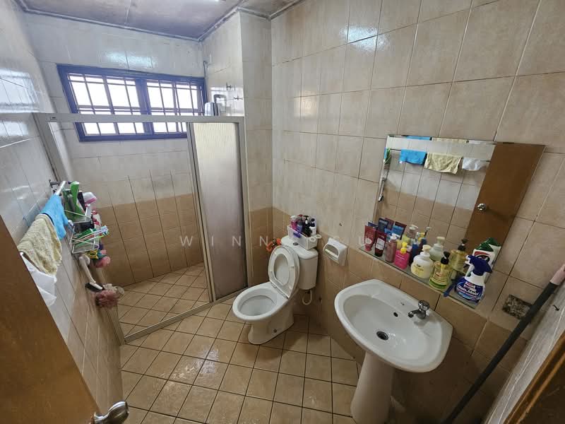 2-storey Terraced House for Sale in Bukit Jelutong (Shah Alam) - Winny Su - Bathroom - PropertyGuru.com.my