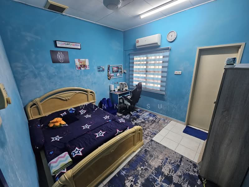 2-storey Terraced House for Sale in Bukit Jelutong (Shah Alam) - Winny Su - Bedroom - PropertyGuru.com.my