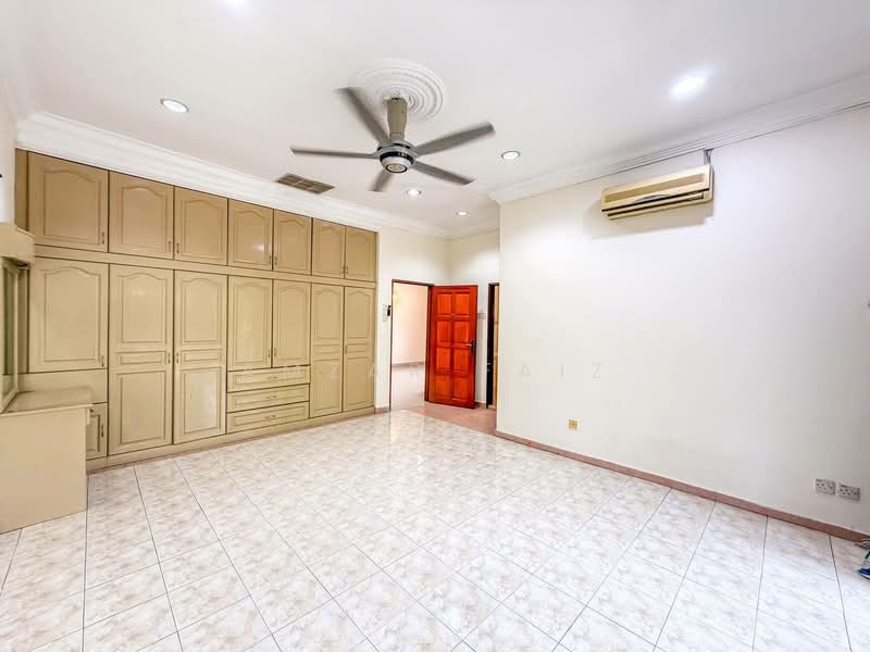 Semi-Detached House for Sale in Seksyen 9 (Shah Alam) - Amzar Faiz - Bedroom - PropertyGuru.com.my