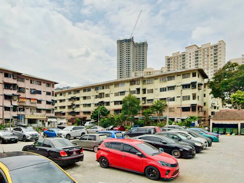 Rumah Flat untuk Dijual di Kuchai Entrepreneurs Park - Gilbert Hor - Exterior - PropertyGuru.com.my
