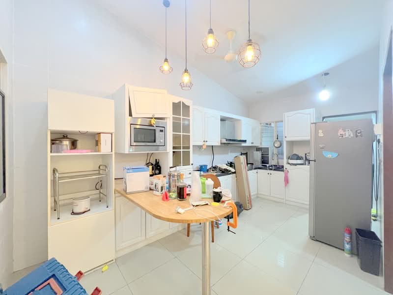 1-storey Terraced House for Sale in Bayan Lepas (Penang) - Angie Khoo - Kitchen - PropertyGuru.com.my