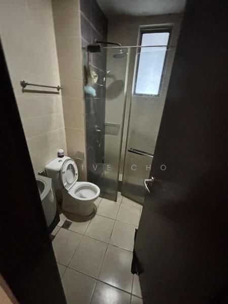 Condominium for Rent at Shaftsbury Residence - Olive Cho - Bathroom - PropertyGuru.com.my