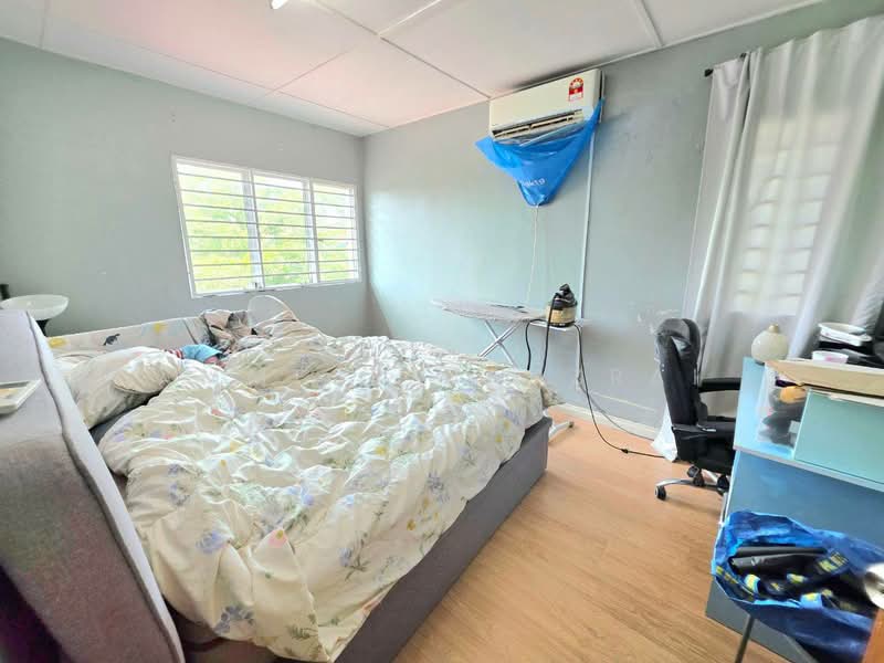 2-storey Terraced House for Sale in Seksyen 17 (Shah Alam) - Ammeer Nadzrai - Bedroom - PropertyGuru.com.my