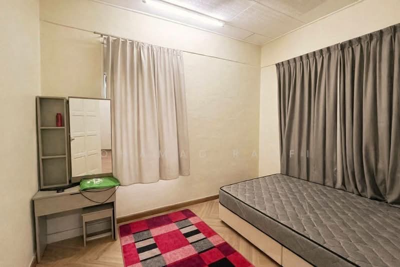 1-storey Terraced House for Sale in Taman Ungku Tun Aminah (Skudai) - Mohamad Rahfi - Bedroom - PropertyGuru.com.my