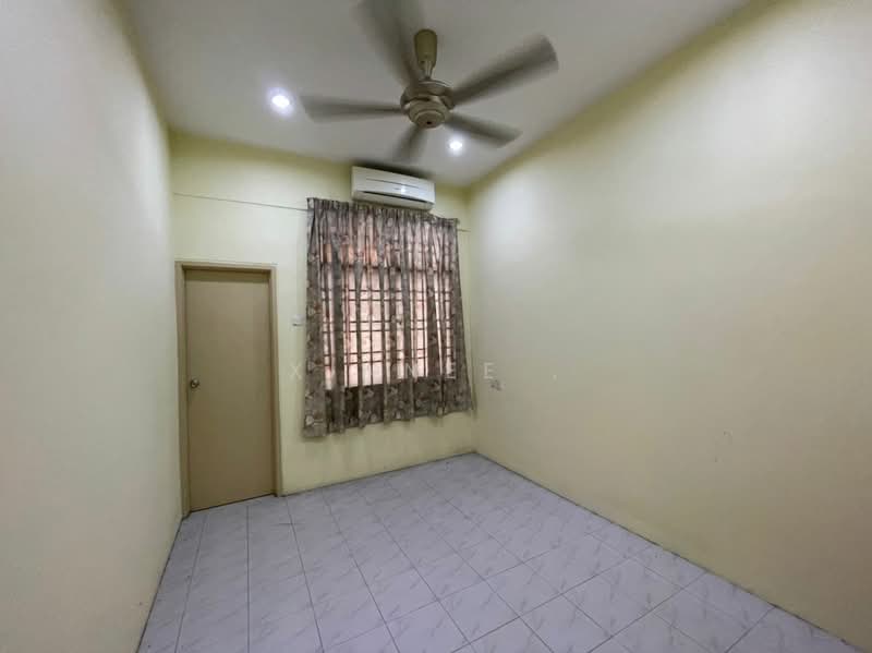 2-storey Terraced House for Rent in Kampung Baru Batu Maung (Batu Maung) - Xinnee . - Interior - PropertyGuru.com.my