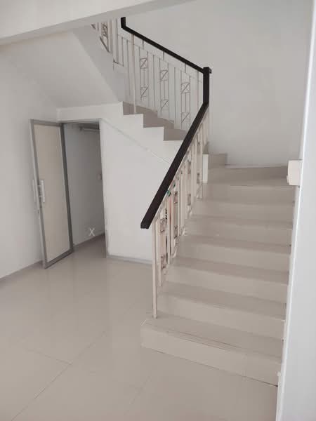 2-storey Terraced House for Rent in Taman Iping (Batu Maung) - Xinnee . - Interior - PropertyGuru.com.my