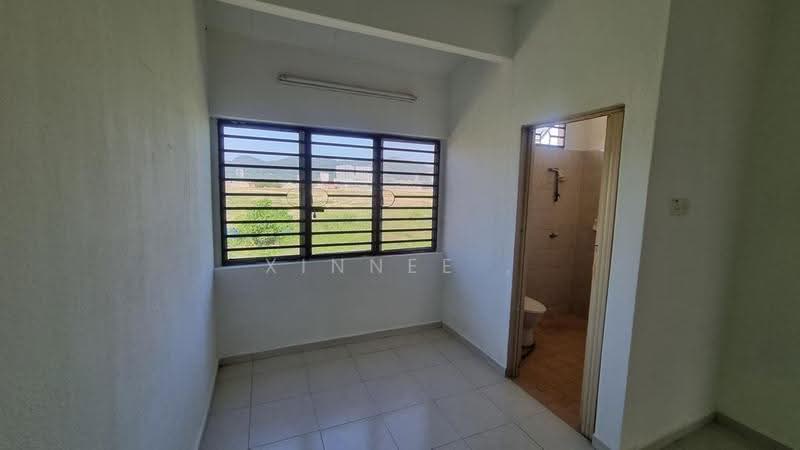 Rumah Teres 2-Tingkat untuk Disewa di Taman Iping (Batu Maung) - Xinnee . - Interior - PropertyGuru.com.my