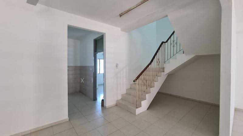Rumah Teres 2-Tingkat untuk Disewa di Taman Iping (Batu Maung) - Xinnee . - Interior - PropertyGuru.com.my