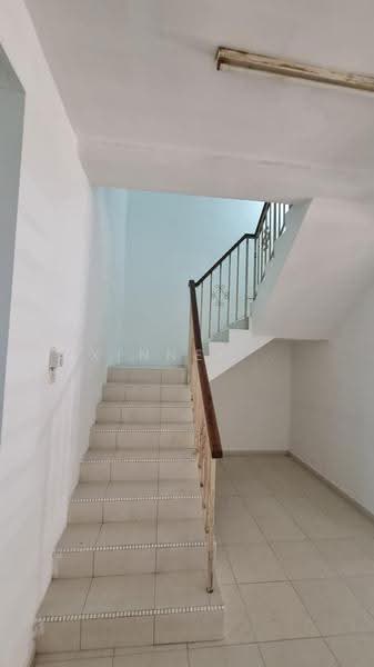 Rumah Teres 2-Tingkat untuk Disewa di Taman Iping (Batu Maung) - Xinnee . - Corridor - PropertyGuru.com.my